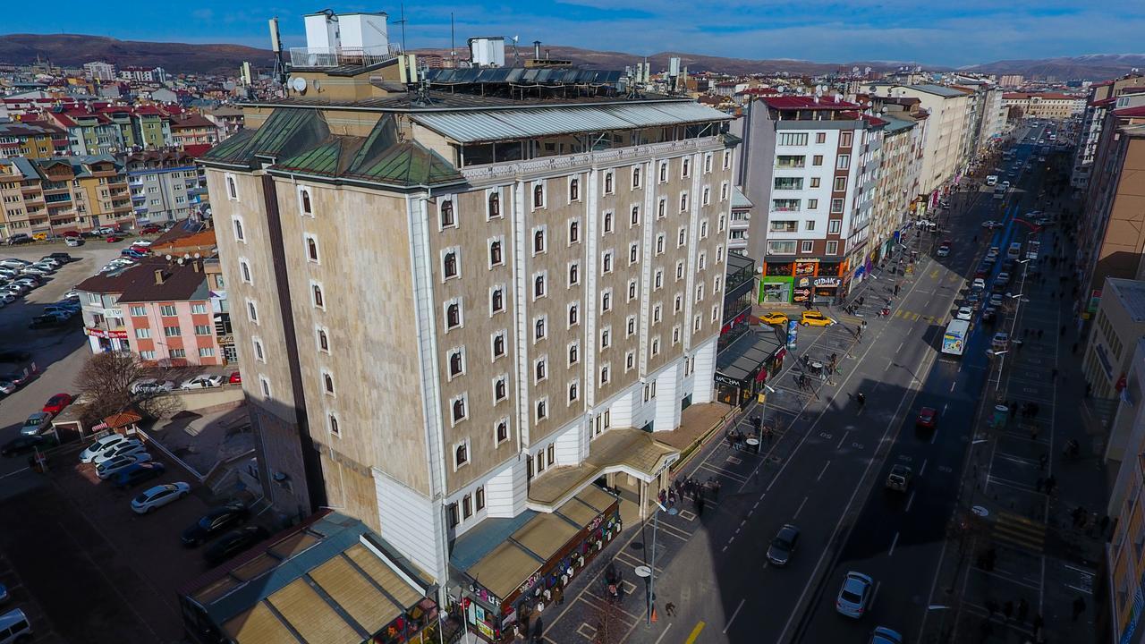 Sivas Bueyuek Hotel Exterior foto